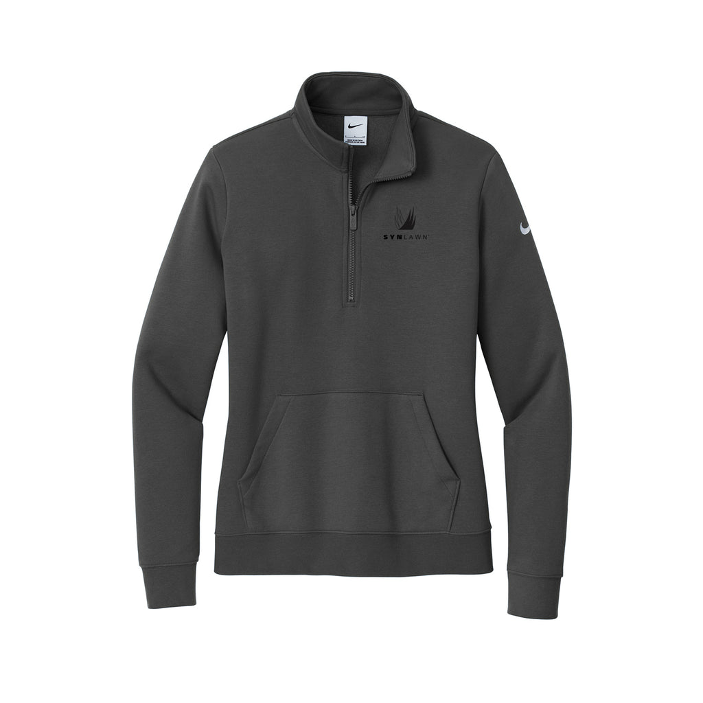 Syn Lawn - Nike Women's Club Fleece Sleeve Swoosh 1/2-Zip