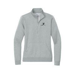 Syn Lawn - Nike Women's Club Fleece Sleeve Swoosh 1/2-Zip